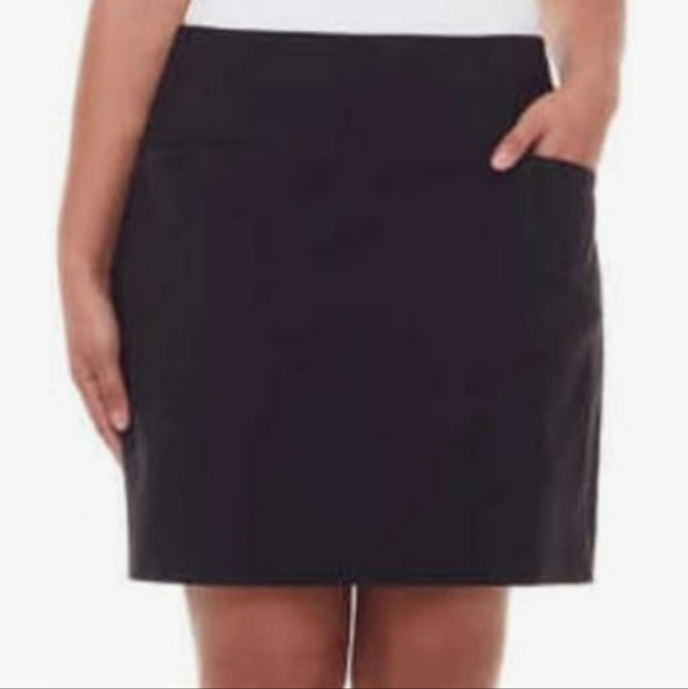 S.C. & CO. Black Pull-On Sport Skort with Tummy Control Waistband